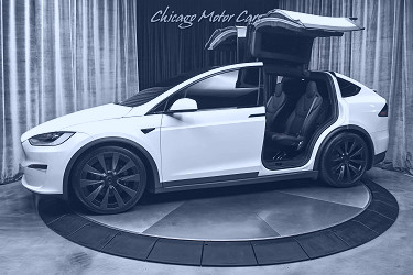 Used 2022 Tesla Model X Plaid SUV Pearl White! Only 7k Miles! Autopilot!  Turbine Wheels! 6-Seater! For Sale ($105,800) | Chicago Motor Cars Stock  #19924